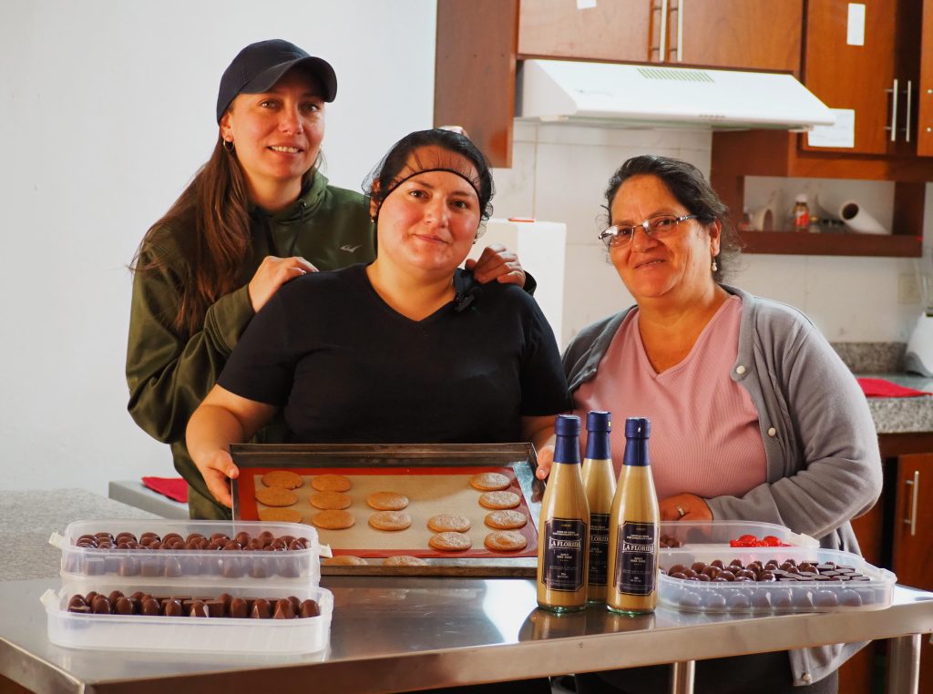Maria Elena Quezada, Chocolatera artesanal, Baños.jpg